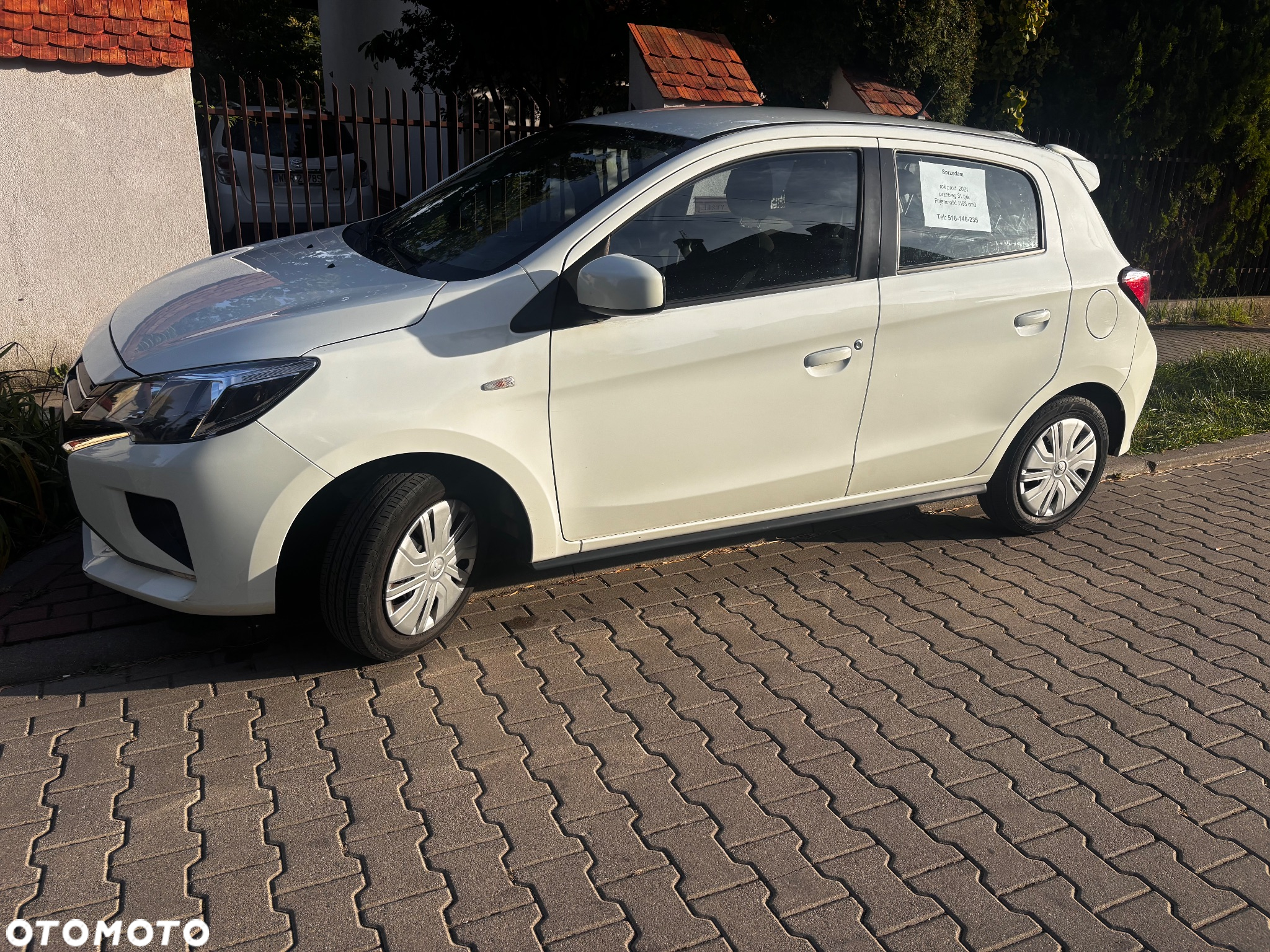 Mitsubishi Space Star 1.2 AS&G Invite - 3