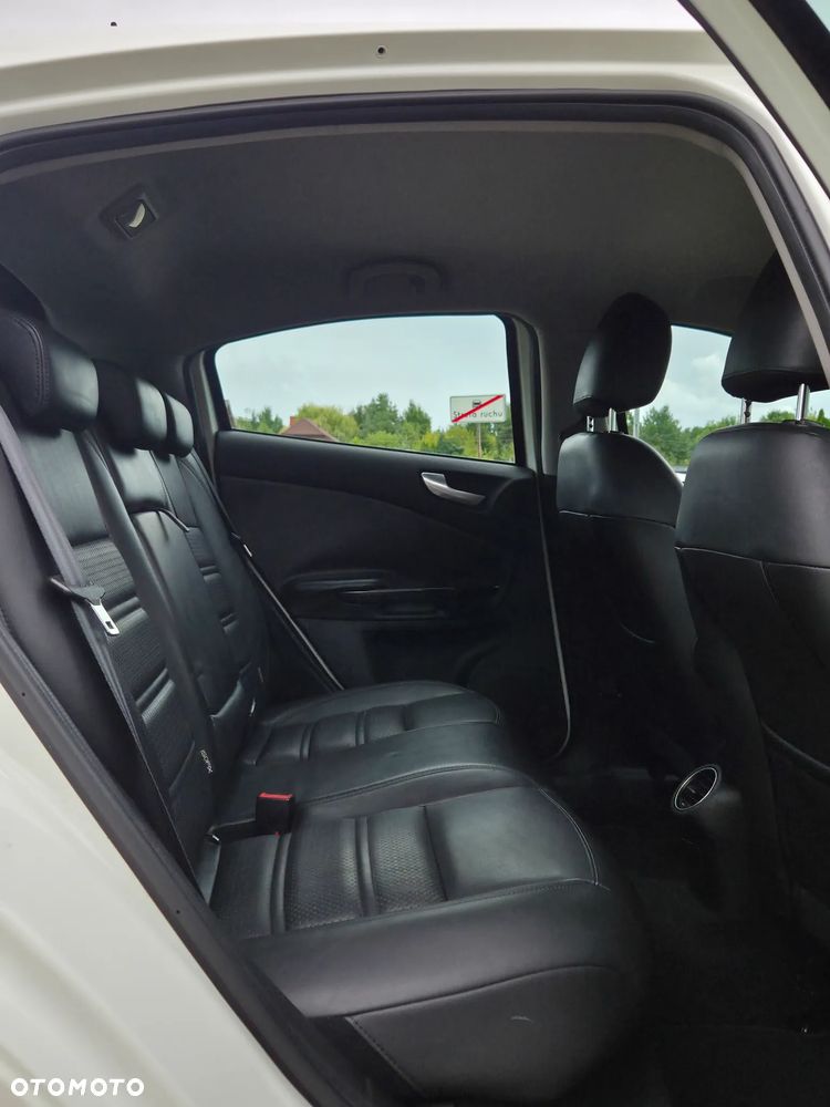 Alfa Romeo Giulietta 1.6 JTDM Distinctive - 20
