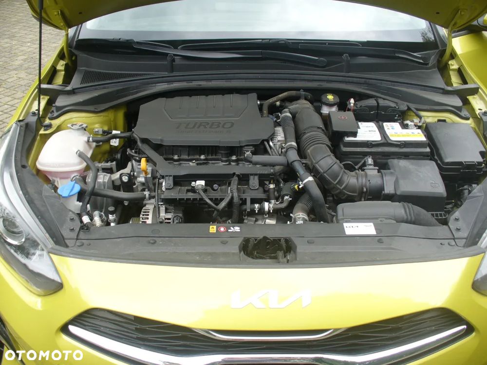 Kia Ceed 1.5 T-GDI OPF Platinum - 20