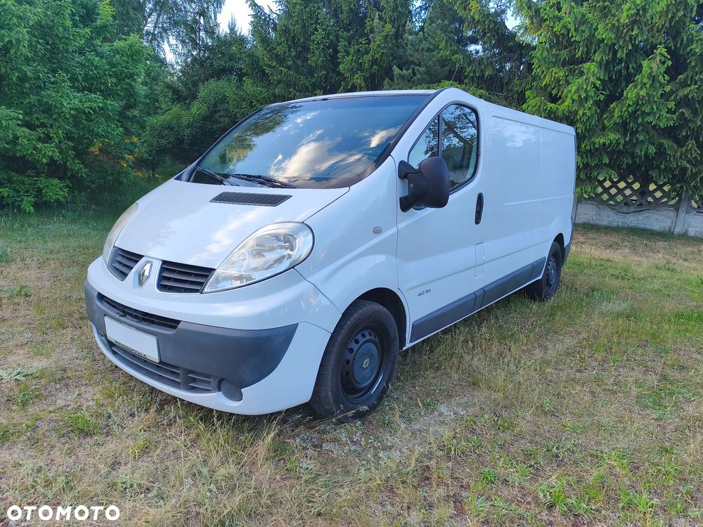 Renault TRAFIC - 4