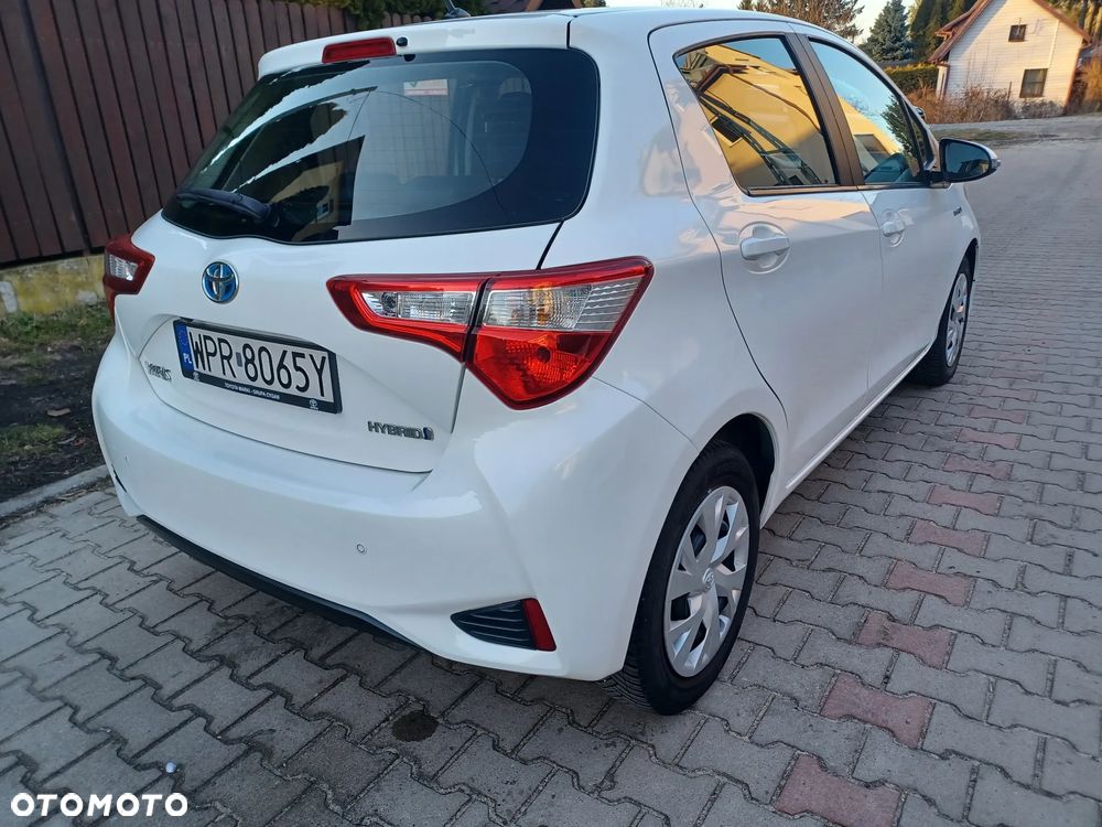 Toyota Yaris 1.5 VVT-i Selection - 4