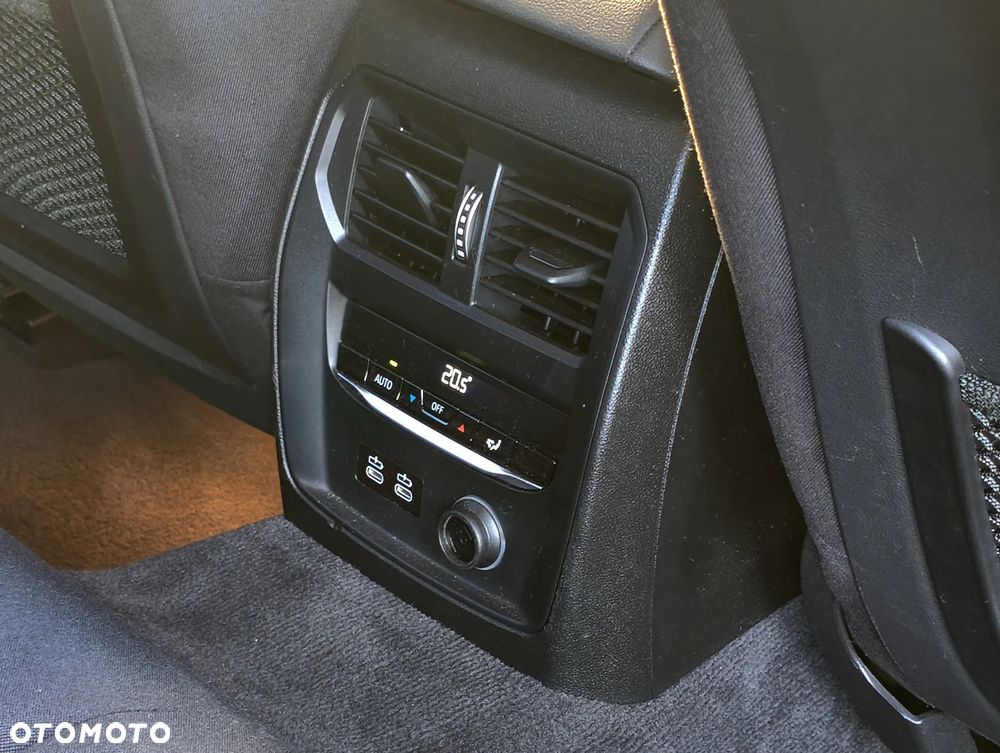 BMW Seria 3 318d Advantage - 16
