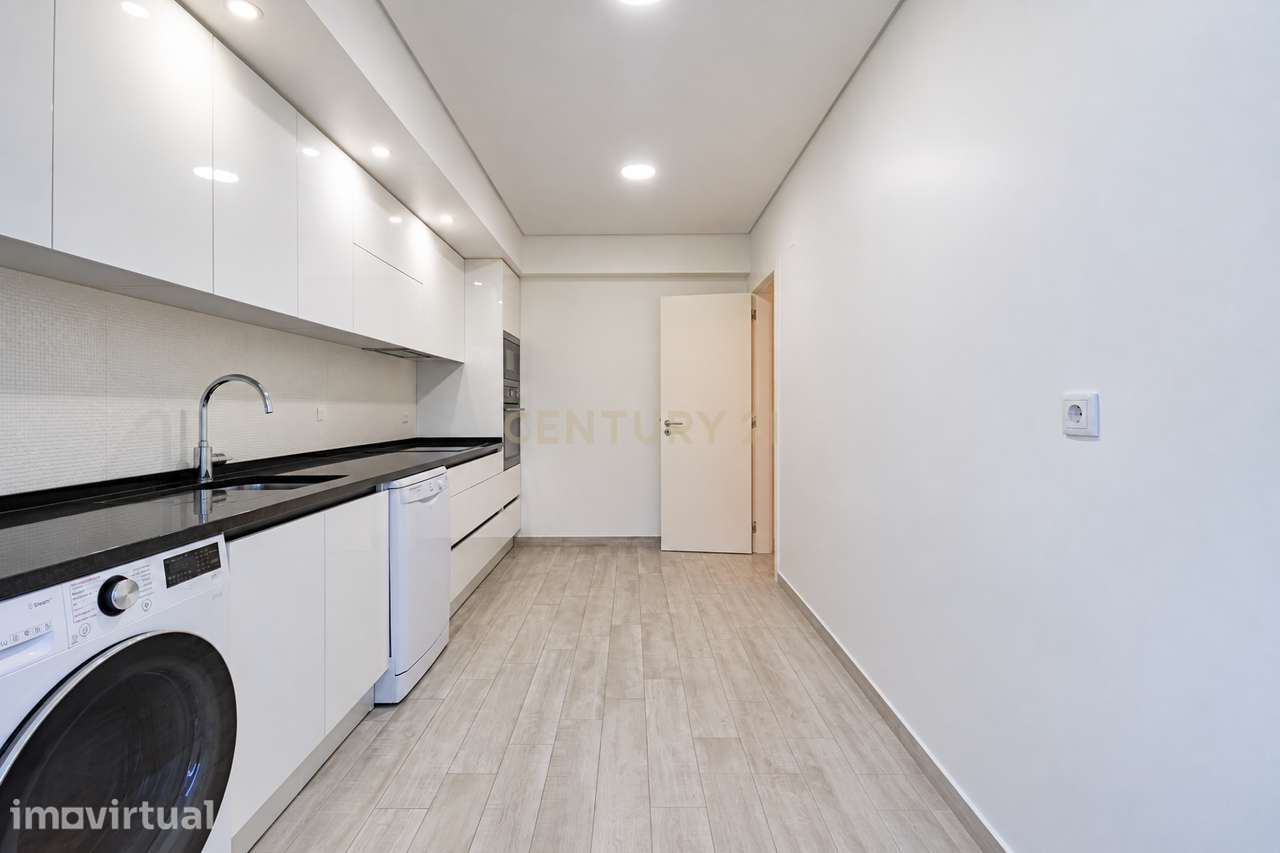 Apartamento T2 Renovado | Moinhos da Funcheira - Grande imagem: 4/14