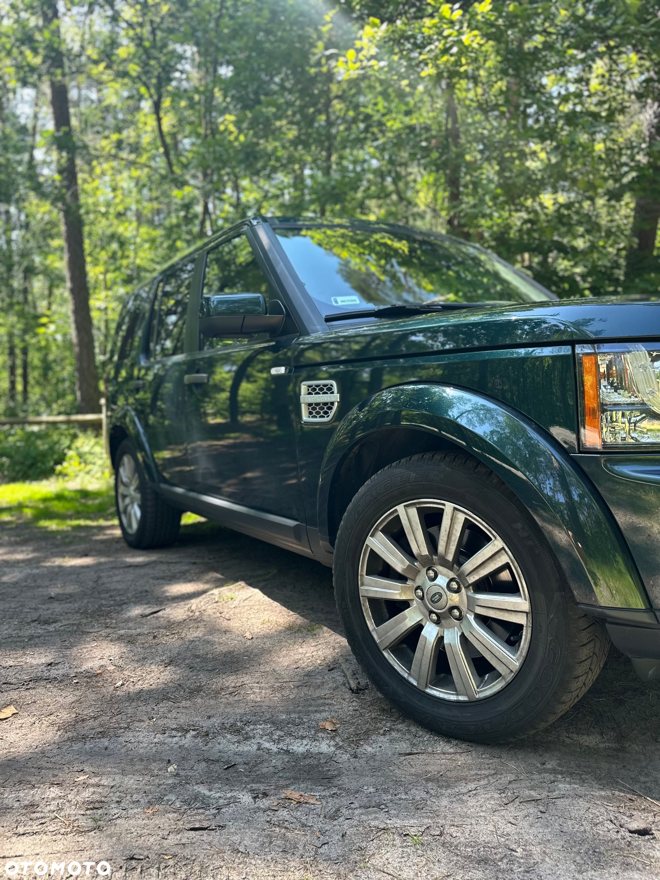 Land Rover Discovery IV 3.0D V6 HSE - 4