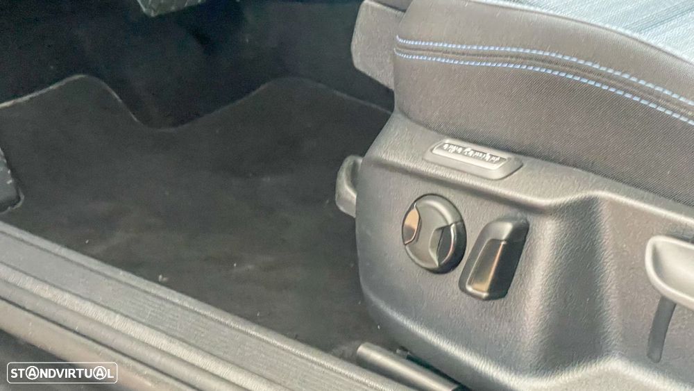 VW Passat Variant - 9