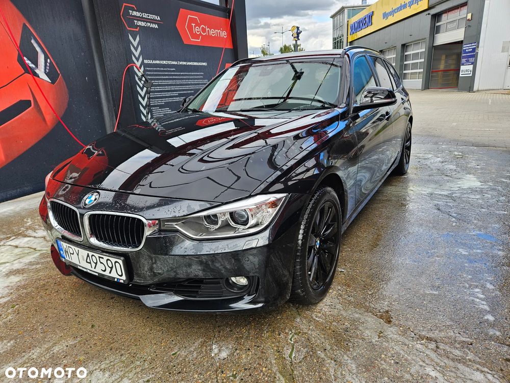 BMW Seria 3 320i xDrive - 1