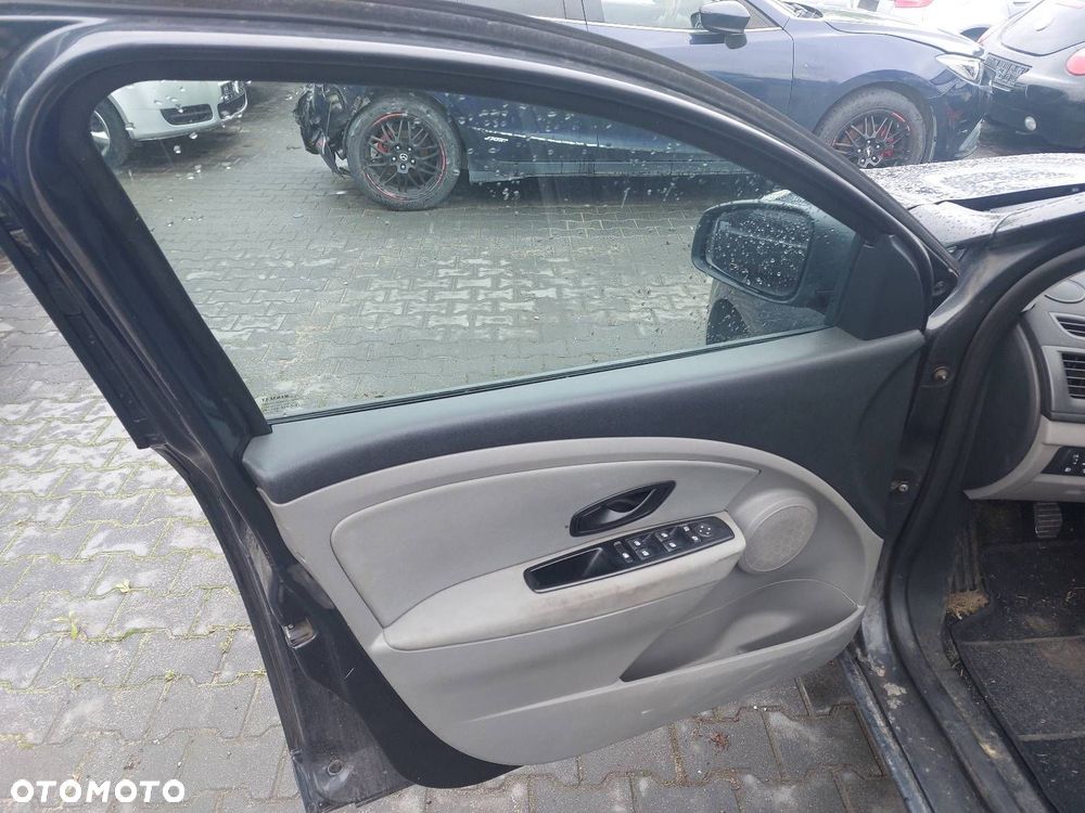 DRZWI KOMPLETNE LEWY PRZÓD RENAULT MEGANE III TEB66 - 5