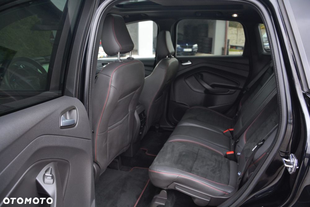 Ford Kuga - 11