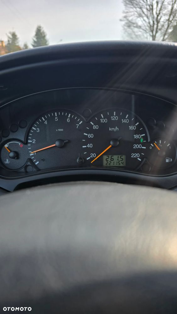 Ford Focus Ambiente - 11