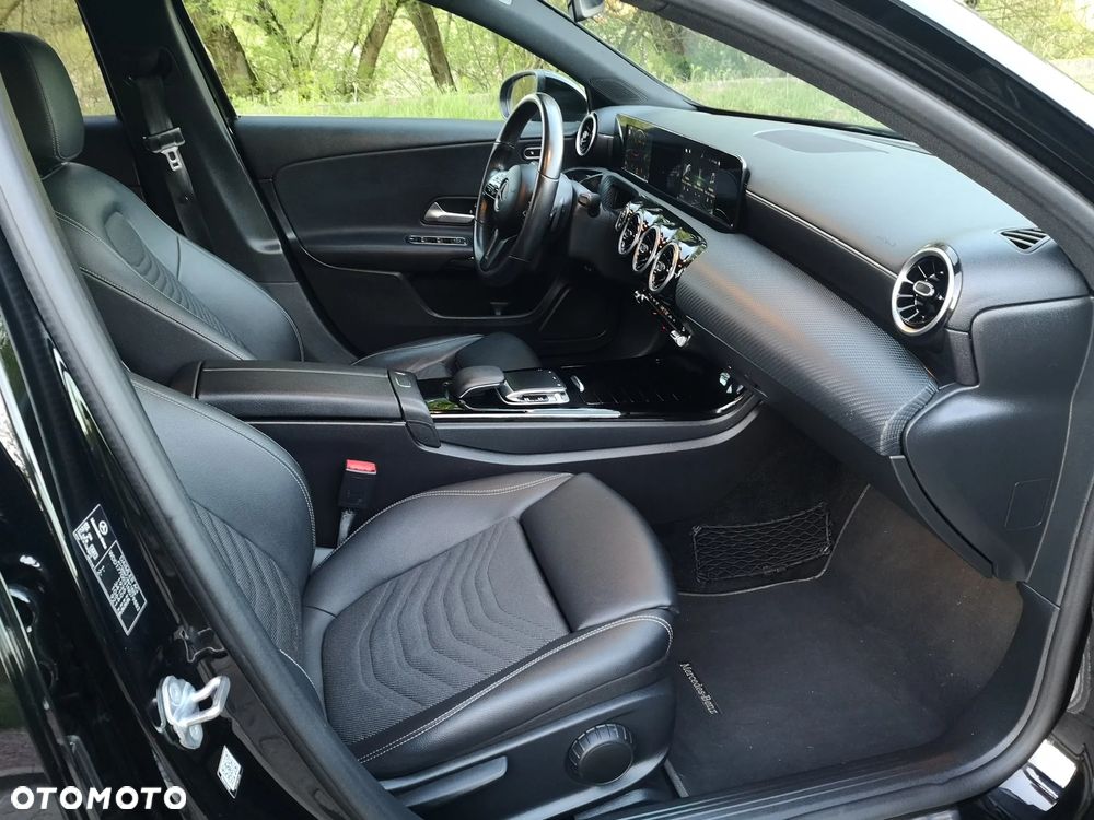 Mercedes-Benz Klasa A 180 d 7G-DCT Edition 2020 - 10