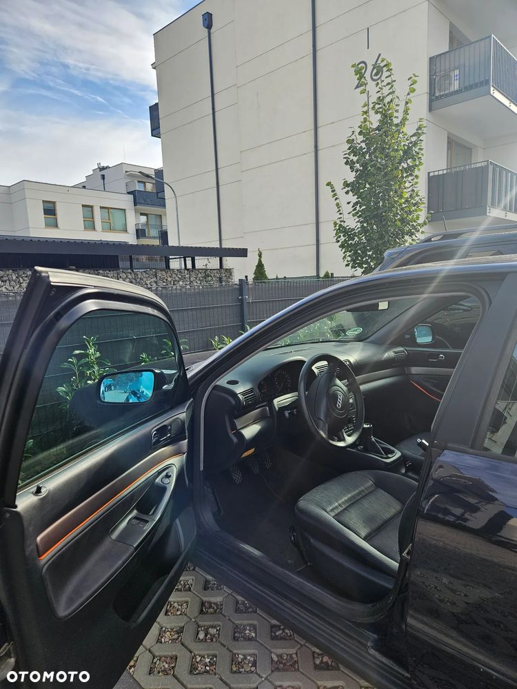 Audi A4 Limousine 1.6 - 12