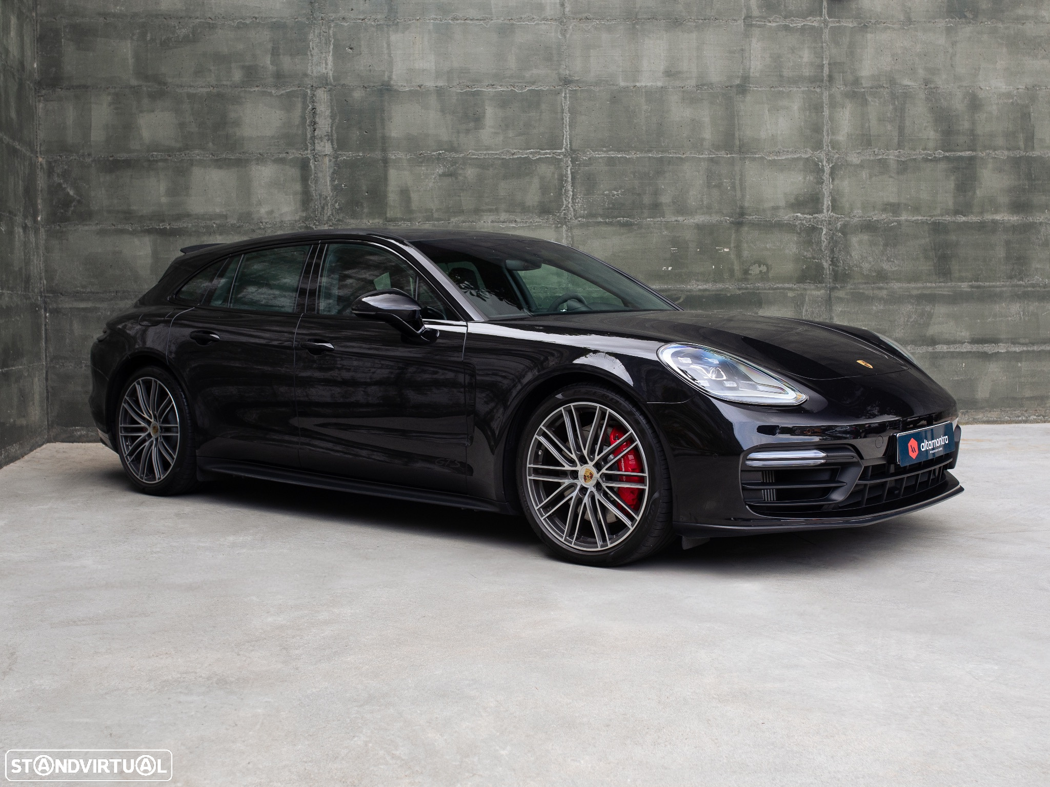 Porsche Panamera Sport Turismo GTS - 2