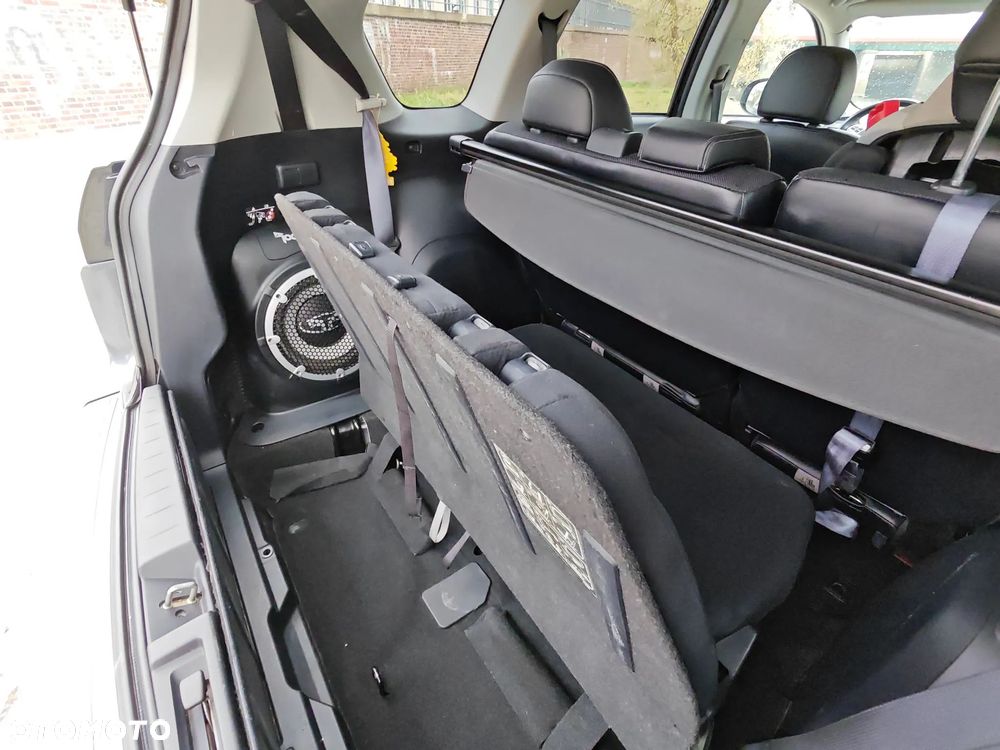 Mitsubishi Outlander 2.4 Intense + - 17