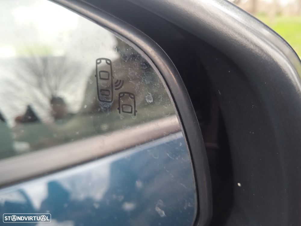 Peugeot 3008 1.2 PureTech Allure EAT8 - 55