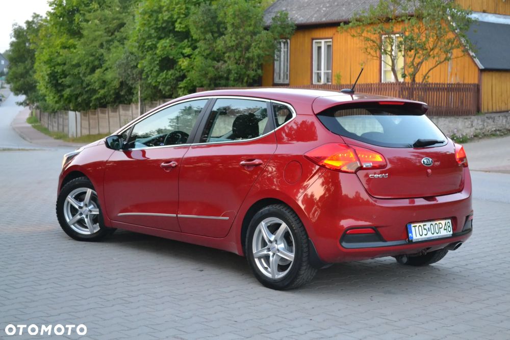 Kia Ceed 1.6 GDI Platinum Edition - 27