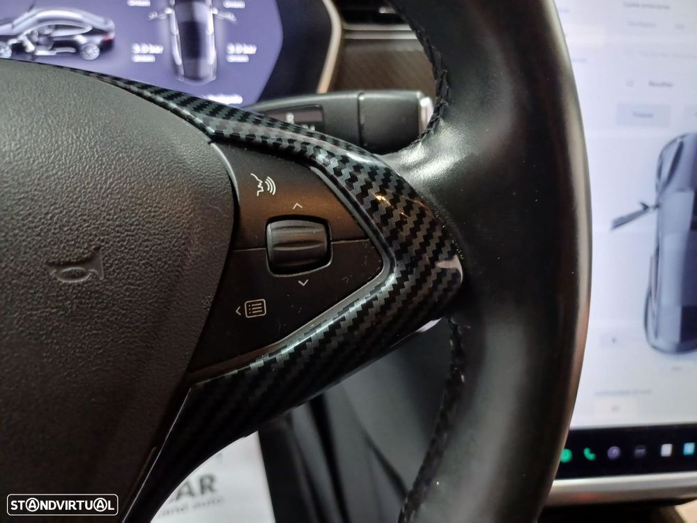 Tesla Model S P85D - 16
