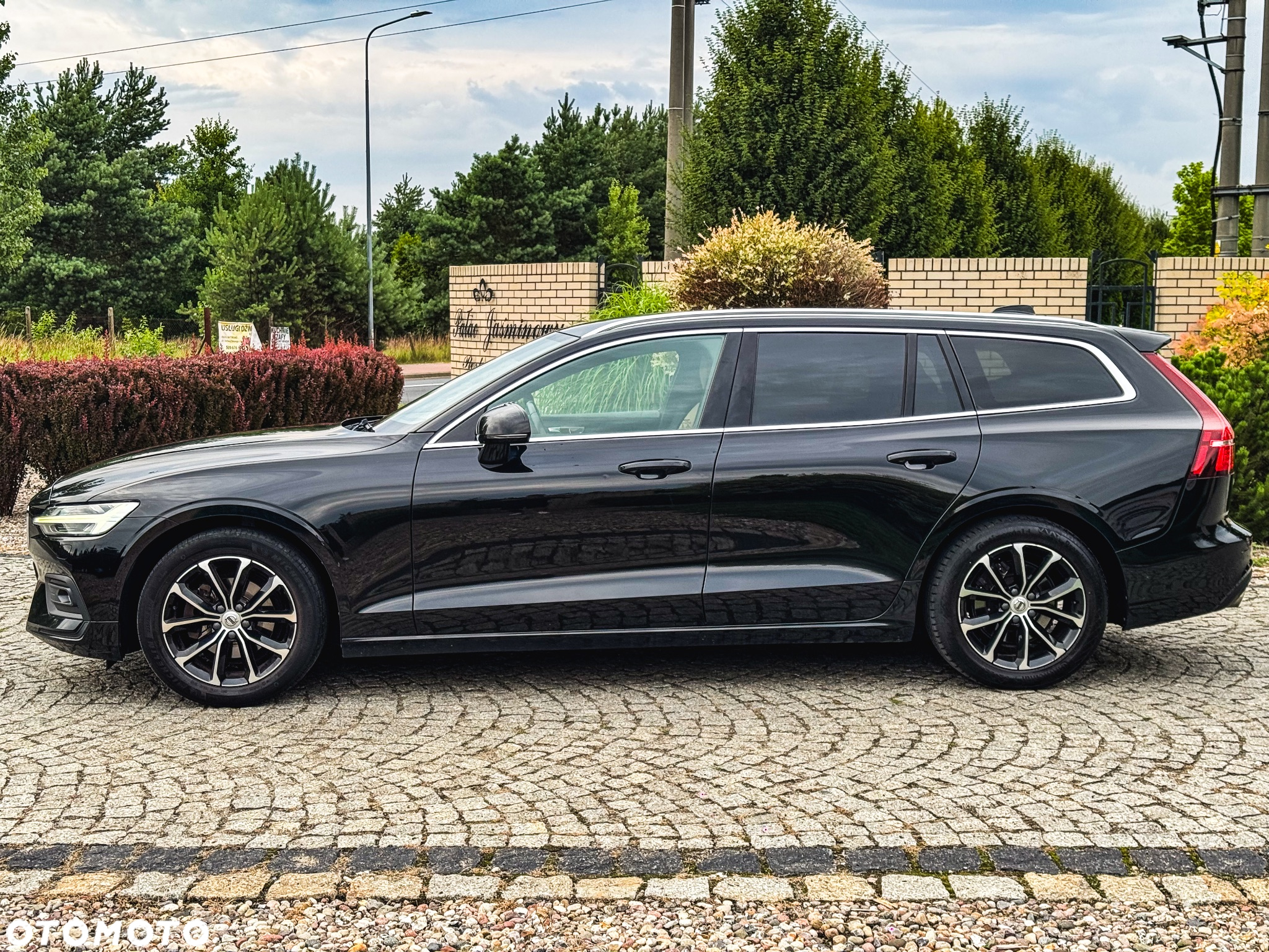 Volvo V60 D4 Momentum Pro - 15