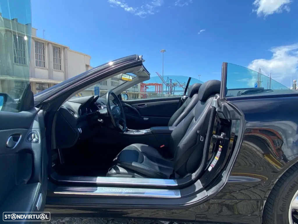 Mercedes-Benz SL 350 Standard - 12