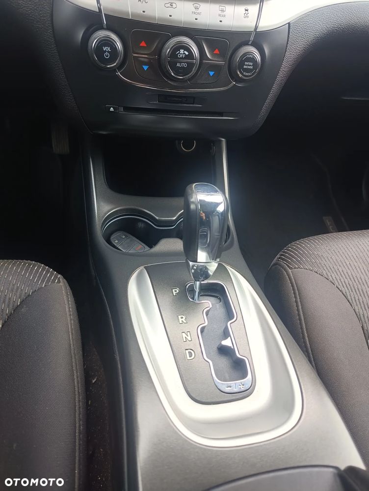 Fiat Freemont 2.0 Multijet 16V DPF Automatik Allrad Black Code - 21
