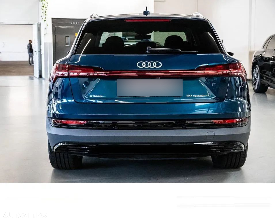 Audi e-tron - 8