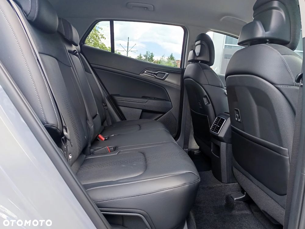 Kia Sportage 1.6 T-GDI L 4WD DCT - 17