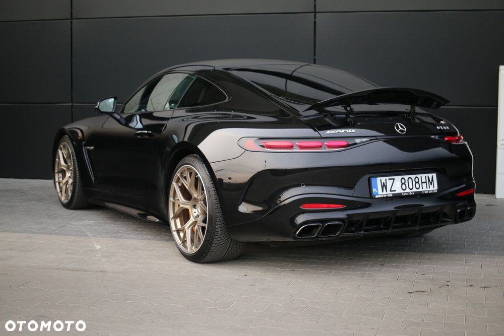 Mercedes-Benz AMG GT - 8