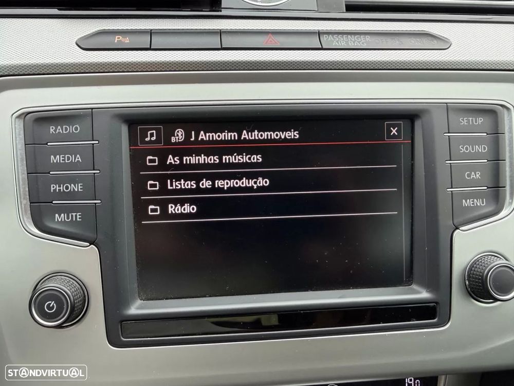 Volkswagen Passat Variant 1.6 TDI Confortline — fotografia 18