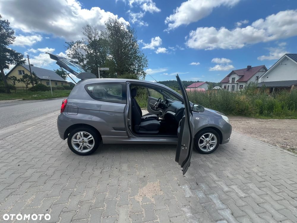 Chevrolet Aveo - 23