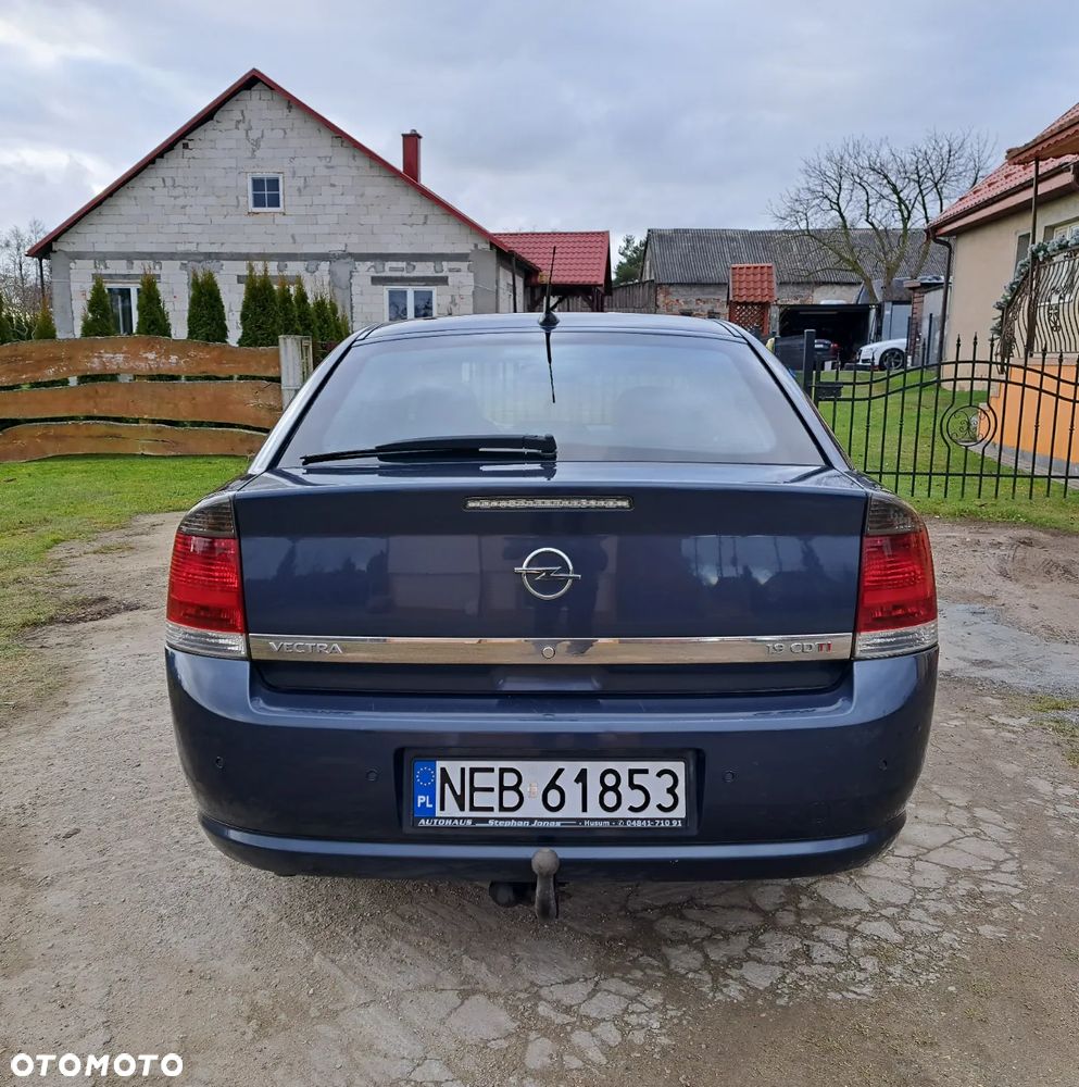 Opel Vectra 1.9 CDTI Cosmo - 6