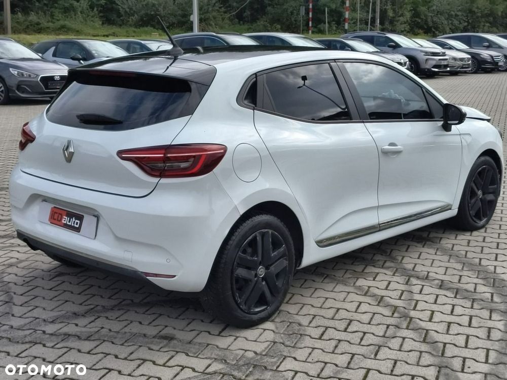 Renault Clio - 7