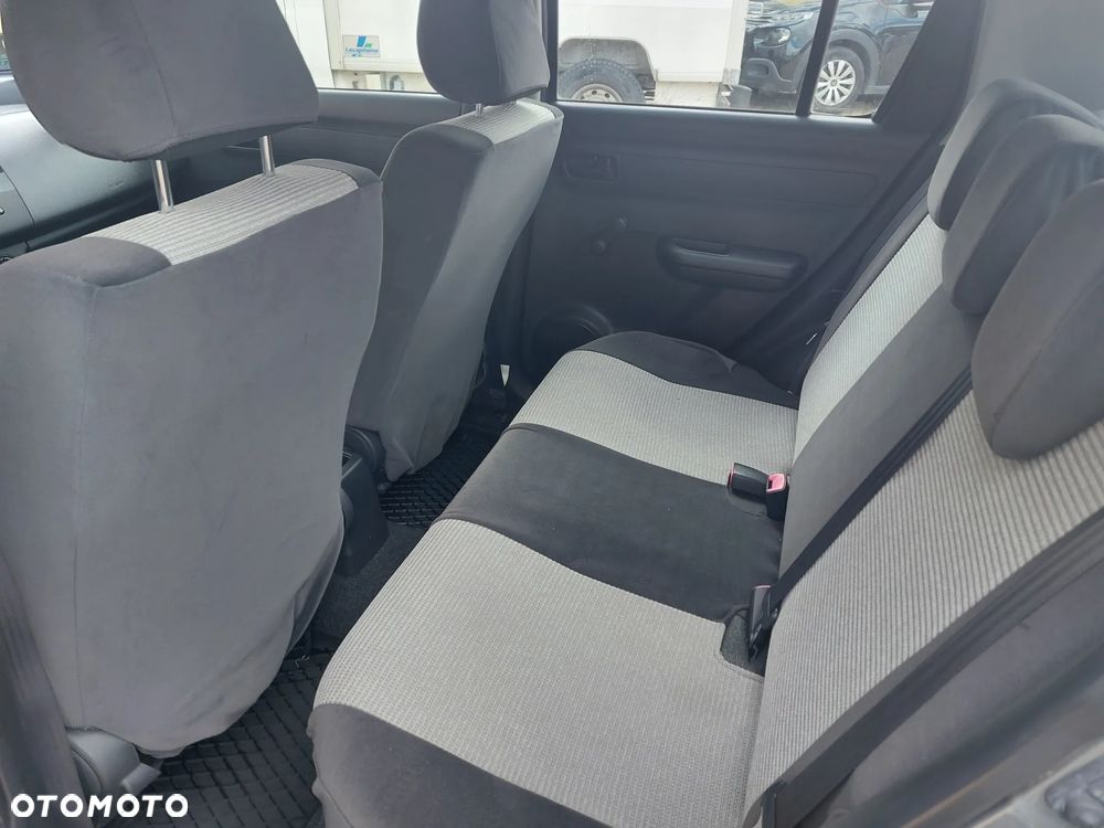 Suzuki Swift - 2