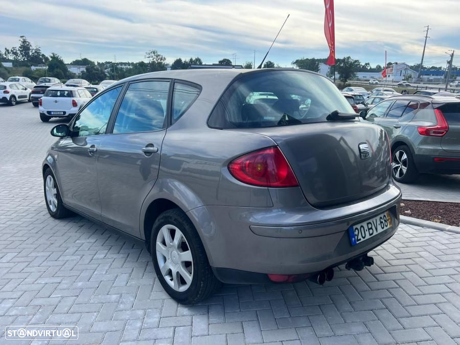 SEAT Toledo 2.0 TDi Sport Up - 2