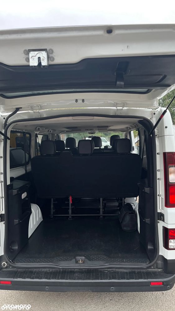 Nissan NV300 - 10