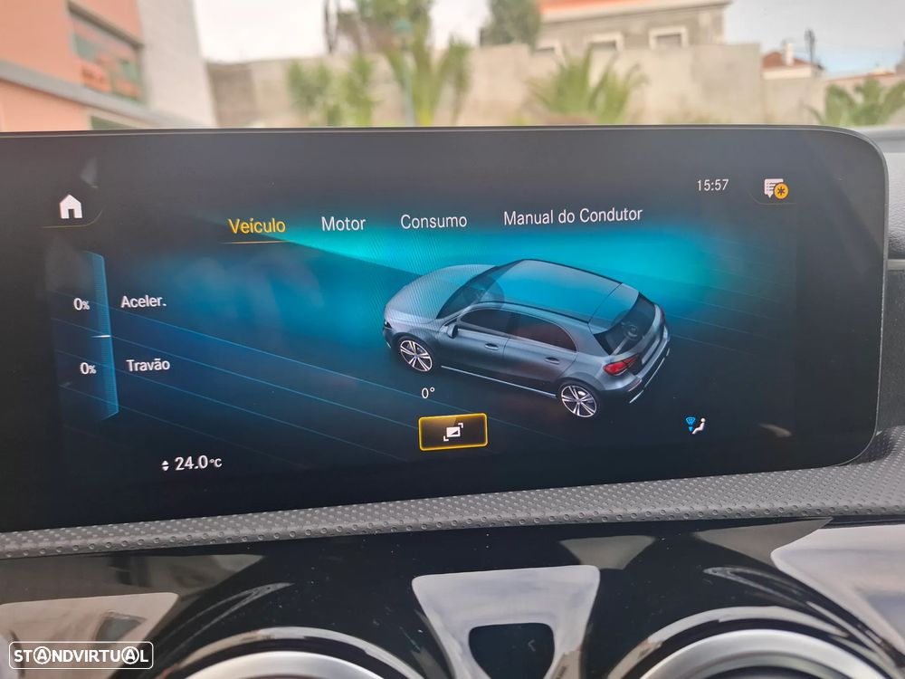 Mercedes-Benz A 200 7G-DCT AMG Line - 21