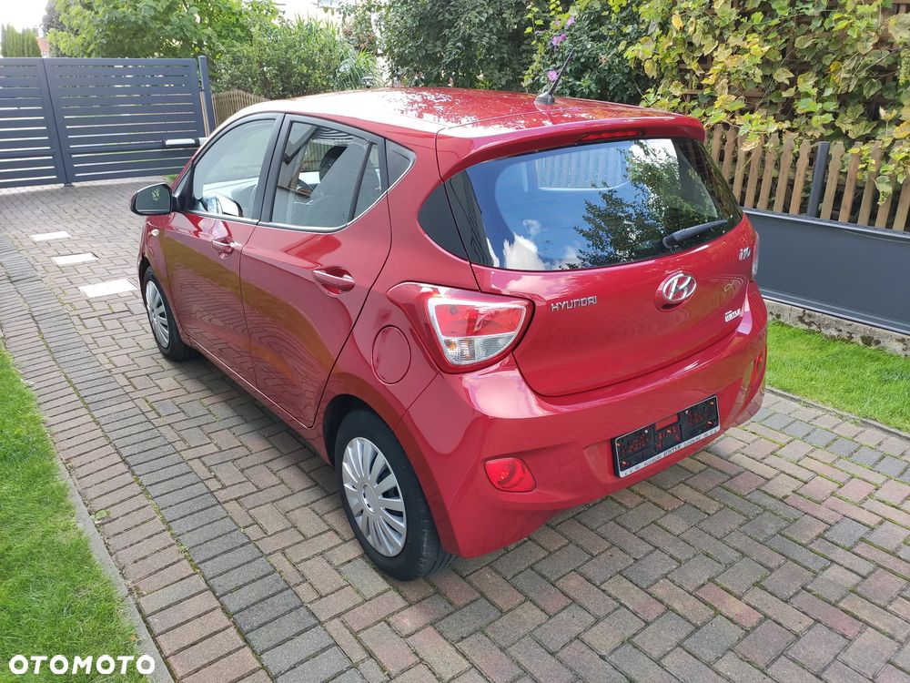 Hyundai i10 1.0 Automatik Trend - 4