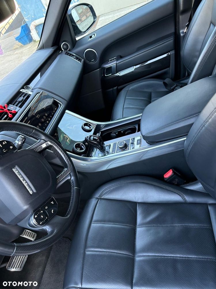 Land Rover Range Rover Sport - 11