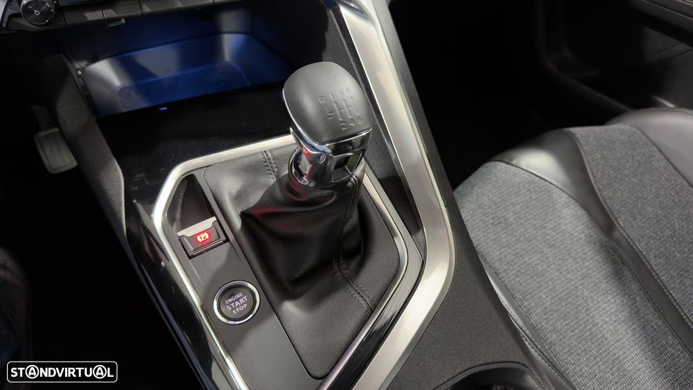 Peugeot 3008 1.2 PureTech Allure - 31