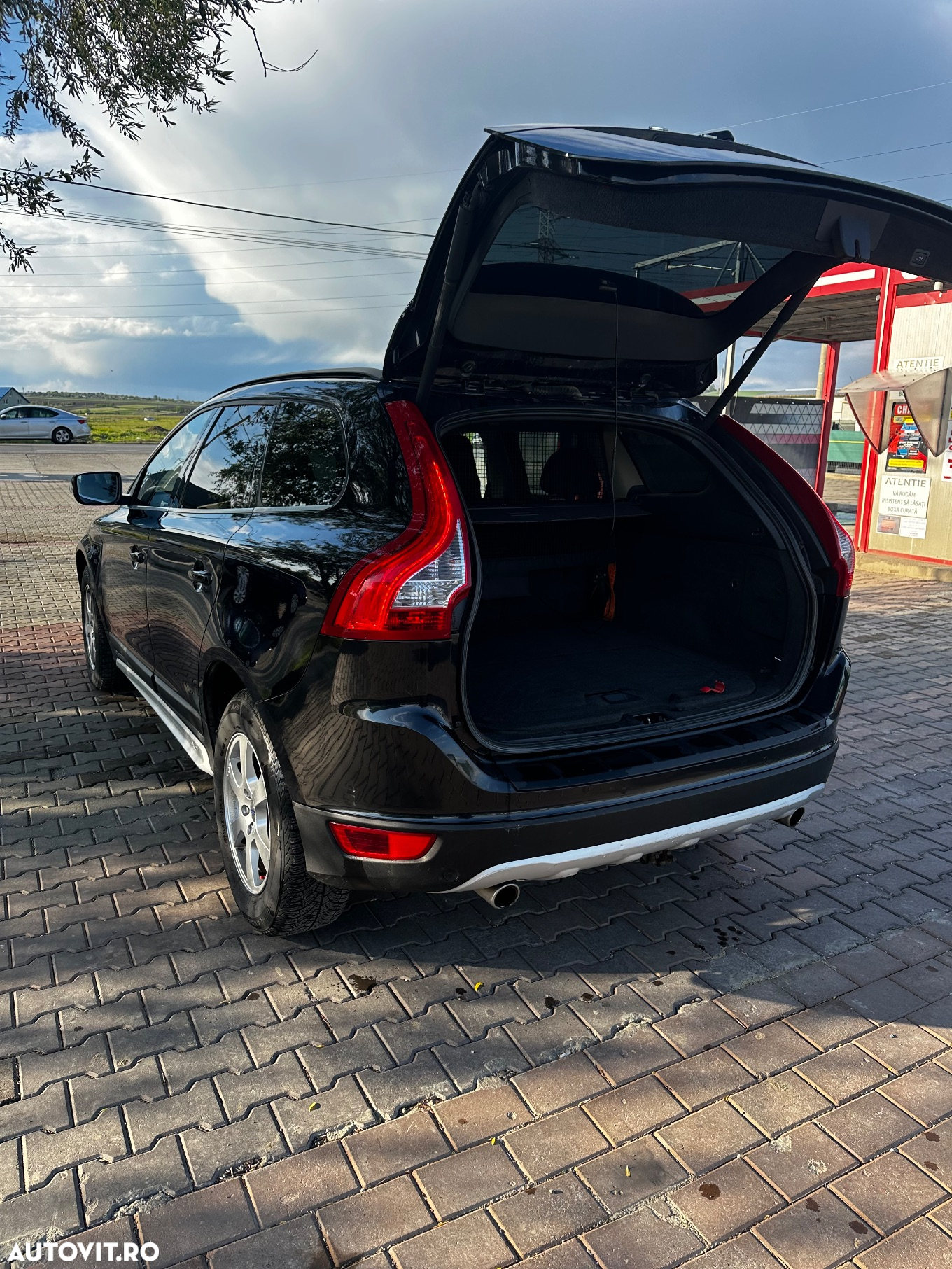 Volvo XC 60 - 3