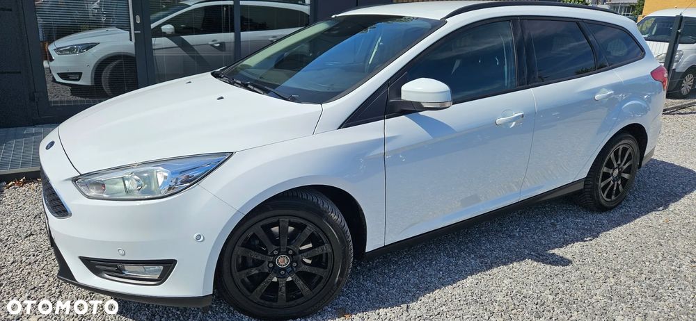 Ford Focus 1.5 TDCi DPF Start-Stopp-System Business - 4