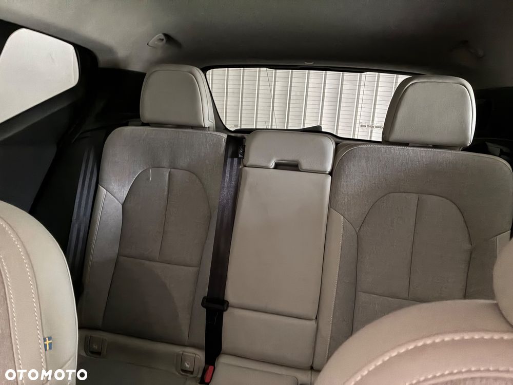Volvo XC 40 - 6