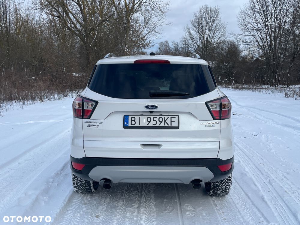 Ford Kuga 1.5 EcoBoost 4WD Titanium - 5