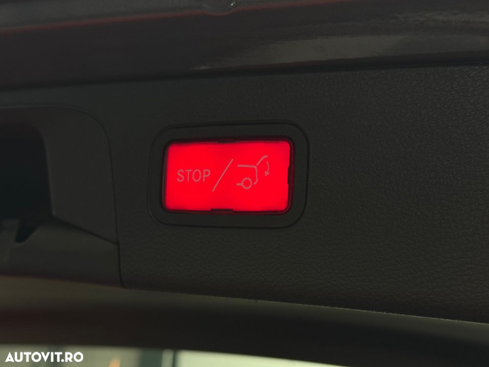 Mercedes-Benz GLC 220 d 4MATIC 9G-TRONIC - 35