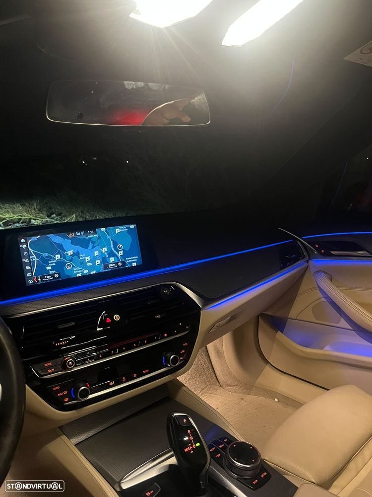 BMW 530 e iPerformance Pack M - 11