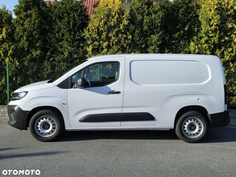Opel COMBO - 8