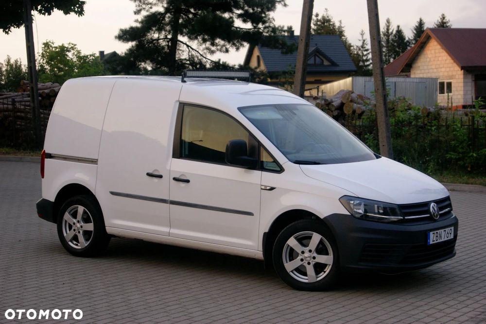Volkswagen CADDY - 16