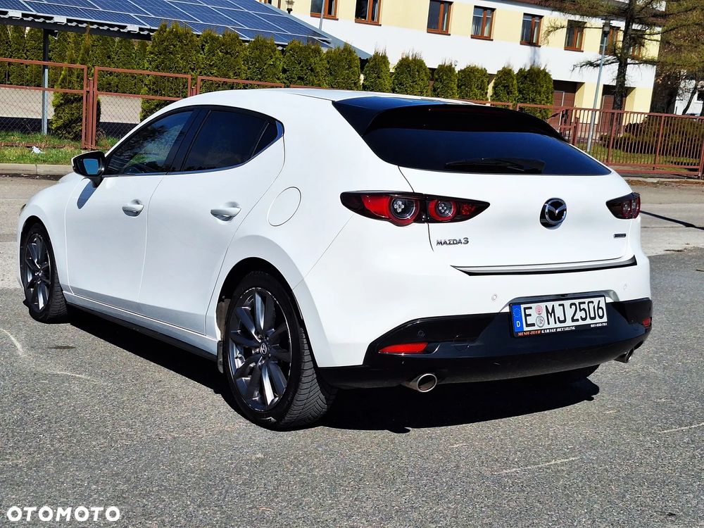 Mazda 3 SKYACTIV-G 2.0 M-Hybrid SELECTION - 17