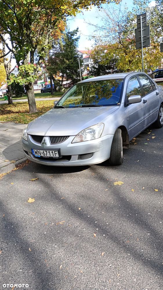 Mitsubishi Lancer - 1