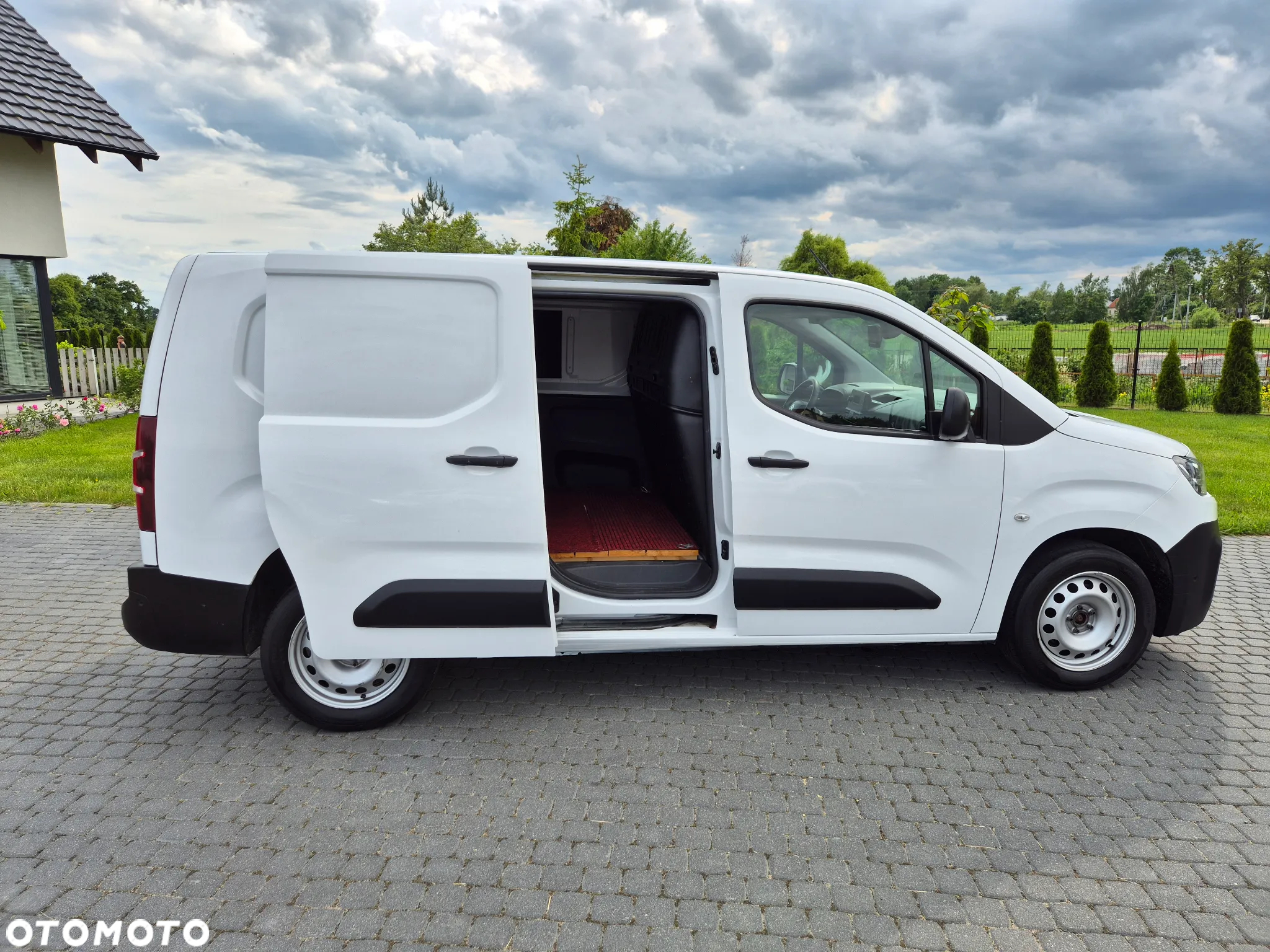 Citroën Berlingo XL BlueHDi 130 FEEL PACK - 29
