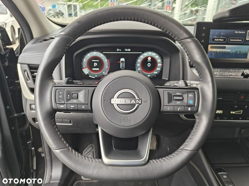 Nissan Qashqai - 12