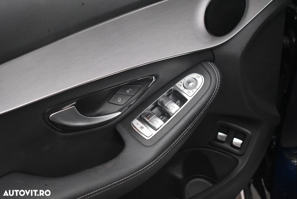 Mercedes-Benz C 300 e 4MATIC Aut. - 8